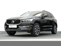 Black stone, solid / solid Gebraucht 2023 Volvo XC60 Core SUV | 34.850 € (Superpreis)