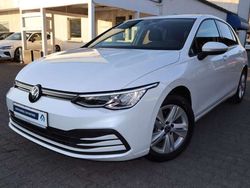 Oryx white motherofpearl eff Gebraucht 2023 VW Golf VIII R Limousine | 25.980 € (Guter Preis)