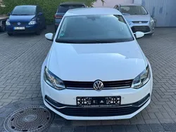 Weiß Gebraucht 2016 VW Polo Allstar Limousine | 6.990 € (Fairer Preis)