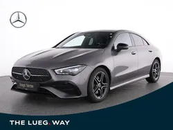 Grau metalliclack mountaingrau Gebraucht 2024 Mercedes CLA200 AMG Coupé | 34.999 € (Fairer Preis)