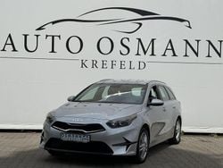 Silber Gebraucht 2023 Kia Ceed | 24.950 € (Guter Preis)