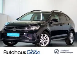 Deep black perleffekt (metallic) Gebraucht 2024 VW Taigo Life SUV | 23.650 € (Fairer Preis)