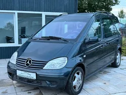 Schwarz Gebraucht 2004 Mercedes Vaneo Van / Kleinbus | 990 € (Superpreis)