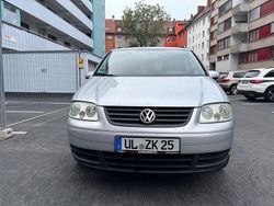 Silber Gebraucht 2004 VW Touran Basis Van / Kleinbus | 2.990 € (Teuer)