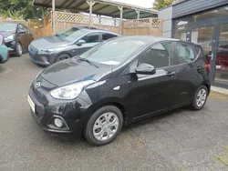 Schwarz Gebraucht 2016 Hyundai i10 Trend Kleinwagen | 7.990 € (Fairer Preis)