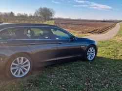 Grau Gebraucht 2013 BMW 530 Kombi | 10.500 €