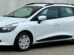 Weiß Gebraucht 2013 Renault Clio GrandTour Expression Kombi | 5.625 € (Fairer Preis)