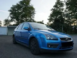 Blau Gebraucht 2006 Ford Focus Sport Limousine | 1.300 € (Fairer Preis)