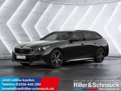 Black sapphire Neu 2025 BMW 540 M Sport Kombi | 81.390 € (Guter Preis)