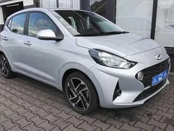 Silber Gebraucht 2023 Hyundai i10 Kleinwagen | 15.990 € (Fairer Preis)
