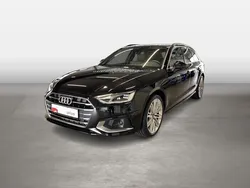 Brillantschwarz Gebraucht 2023 Audi A4 Advanced Plus Kombi | 30.790 € (Guter Preis)