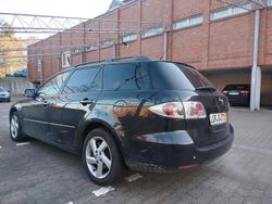 Violet Gebraucht 2003 Mazda 6 Kombi | 450 €