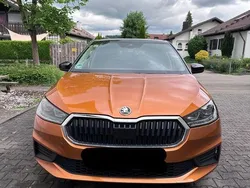 Orange Gebraucht 2022 Skoda Fabia Ambition Kleinwagen | 17.500 € (Guter Preis)