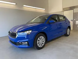 Blau Neu 2025 Skoda Fabia Essence Limousine | 19.290 € (Fairer Preis)