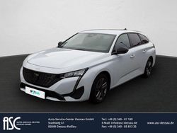 Weiß Gebraucht 2024 Peugeot 308 SW Allure Kombi | 23.995 €