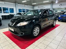 Schwarz Gebraucht 2014 Nissan Qashqai Acenta SUV | 9.920 € (Fairer Preis)