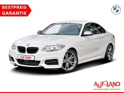Weiß Gebraucht 2016 BMW M235 M Sport Coupé | 28.990 € (Guter Preis)