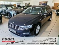 Deep black perleffekt Gebraucht 2022 VW Passat Business Kombi | 18.994 € (Superpreis)