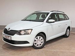 Weiß Gebraucht 2016 Skoda Fabia Active Kombi | 8.200 € (Guter Preis)