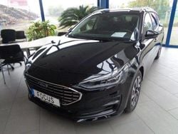 Obsidianschwarz metallic Gebraucht 2024 Ford Focus Titanium X Kombi | 25.980 € (Fairer Preis)