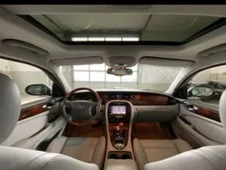 Grau Gebraucht 2003 Jaguar XJR Limousine | 22.000 € (Teuer)