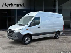 Silber Gebraucht 2022 Mercedes Sprinter Van | 28.263 € (Fairer Preis)