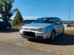 Silber Gebraucht 2001 VW Golf IV Highline Limousine | 3.000 € (Superpreis)