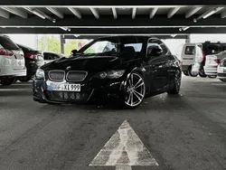 Schwarz Gebraucht 2009 BMW 330 Cabriolet M Performance Cabrio | 14.999 €
