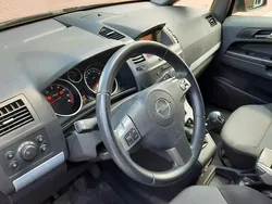 Schwarz Gebraucht 2006 Opel Zafira S Van / Kleinbus | 3.499 € (Fairer Preis)