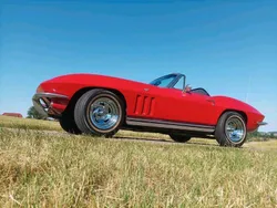 Rot Gebraucht 1965 Corvette C2 Cabrio | 61.999 €