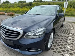 Blau Gebraucht 2014 Mercedes E200 Limousine | 12.490 € (Fairer Preis)