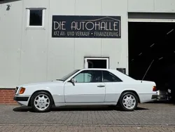Weiß Gebraucht 1991 Mercedes E300 Coupé | 13.831 €