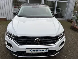 Weiß Gebraucht 2021 VW T-Roc Style SUV | 19.950 € (Etwas zu teuer)