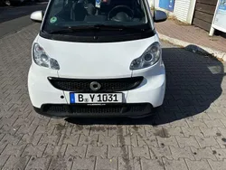 Weiß Gebraucht 2014 Smart ForTwo Coupé Kleinwagen | 5.499 € (Fairer Preis)