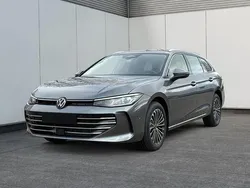 Schwarz Gebraucht 2024 VW Passat Elegance Kombi | 38.480 €
