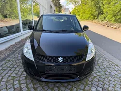 Schwarz Gebraucht 2013 Suzuki Swift Club Limousine | 5.900 € (Guter Preis)