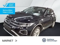 Deep black perleffekt Gebraucht 2024 VW T-Roc Style SUV | 28.690 € (Fairer Preis)