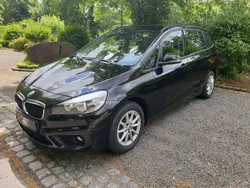 Schwarz Gebraucht 2016 BMW 216 Advantage Van / Kleinbus | 11.900 € (Fairer Preis)
