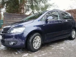 Night blue metallic Gebraucht 2013 VW Golf Plus Cross Life Van / Kleinbus | 10.900 € (Etwas zu teuer)
