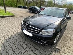 Schwarz Gebraucht 2009 Mercedes C250 Limousine | 5.900 € (Fairer Preis)