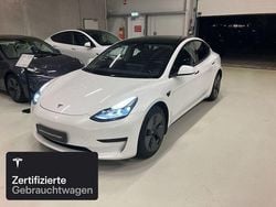 Weiß Gebraucht 2021 Tesla Model 3 RWD Limousine | 26.500 € (Fairer Preis)