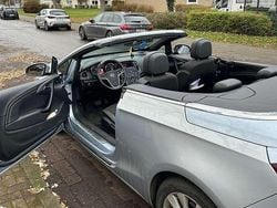 Gebraucht 2014 Opel Cascada Innovation Cabrio | 7.500 € (Etwas zu teuer)