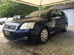 Blau Gebraucht 2006 Toyota Avensis Kombi | 2.480 € (Guter Preis)