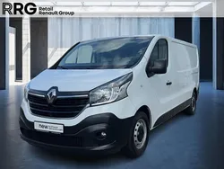 Weiß (arktisweiß (weiß) (weiß)) Gebraucht 2021 Renault Trafic Van | 19.790 € (Superpreis)