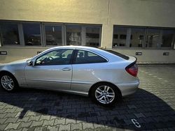Silber Gebraucht 2001 Mercedes C230 Coupé | 4.100 € (Teuer)