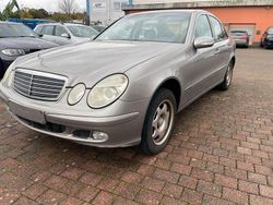 Silber Gebraucht 2003 Mercedes E220 Limousine | 1.400 € (Superpreis)