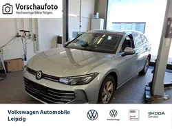 Silber Gebraucht 2024 VW Passat Pro Limousine | 37.330 € (Guter Preis)