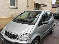 Silber Gebraucht 2004 Mercedes A140 Limousine | 500 €