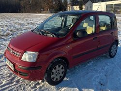 Rot Gebraucht 2009 Fiat Panda Kleinwagen | 2.990 € (Teuer)