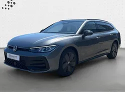 Grau Neu 2025 VW Passat R-line Kombi | 72.599 €